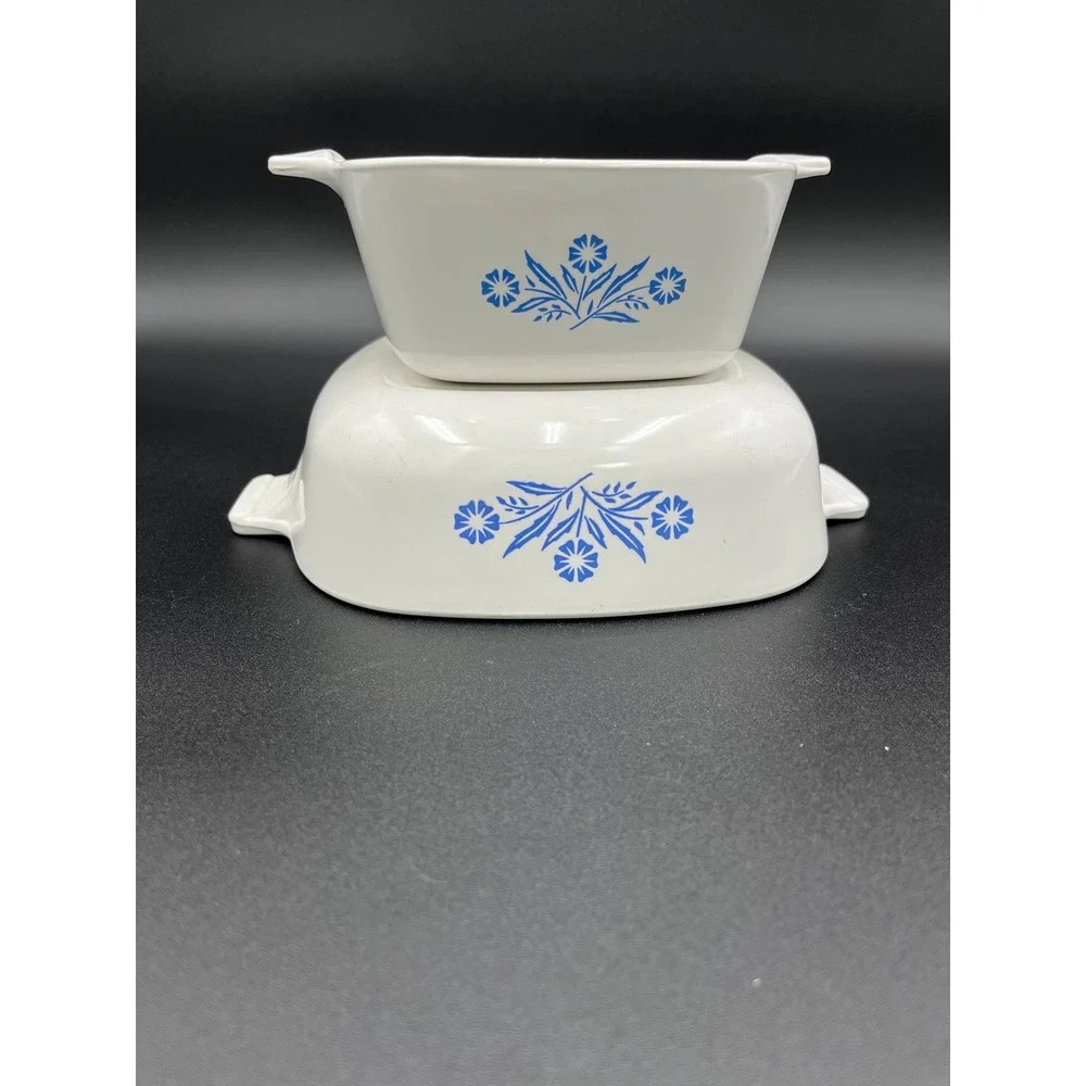 Vintage Corningware Cornflower Baking Dishes: 2-Piece Set